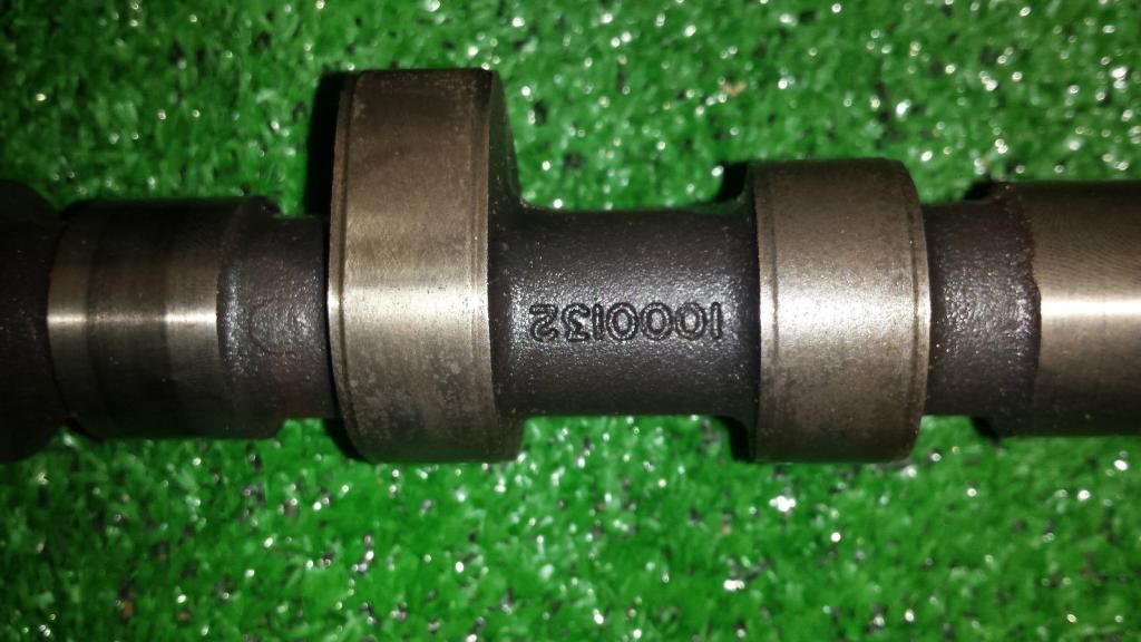 Is this penta camshaft corrosion/pitting acceptable? pics inside