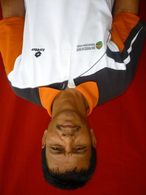 NAWAZIR,S.Pd (KEPALA SEKOLAH)