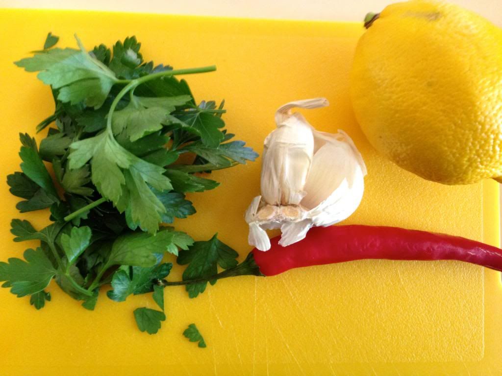 garlic lemon chilli parsley