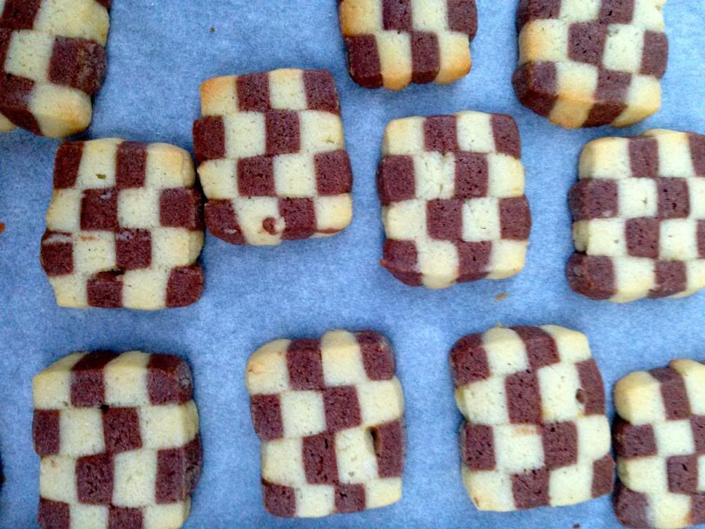 Checker cookies