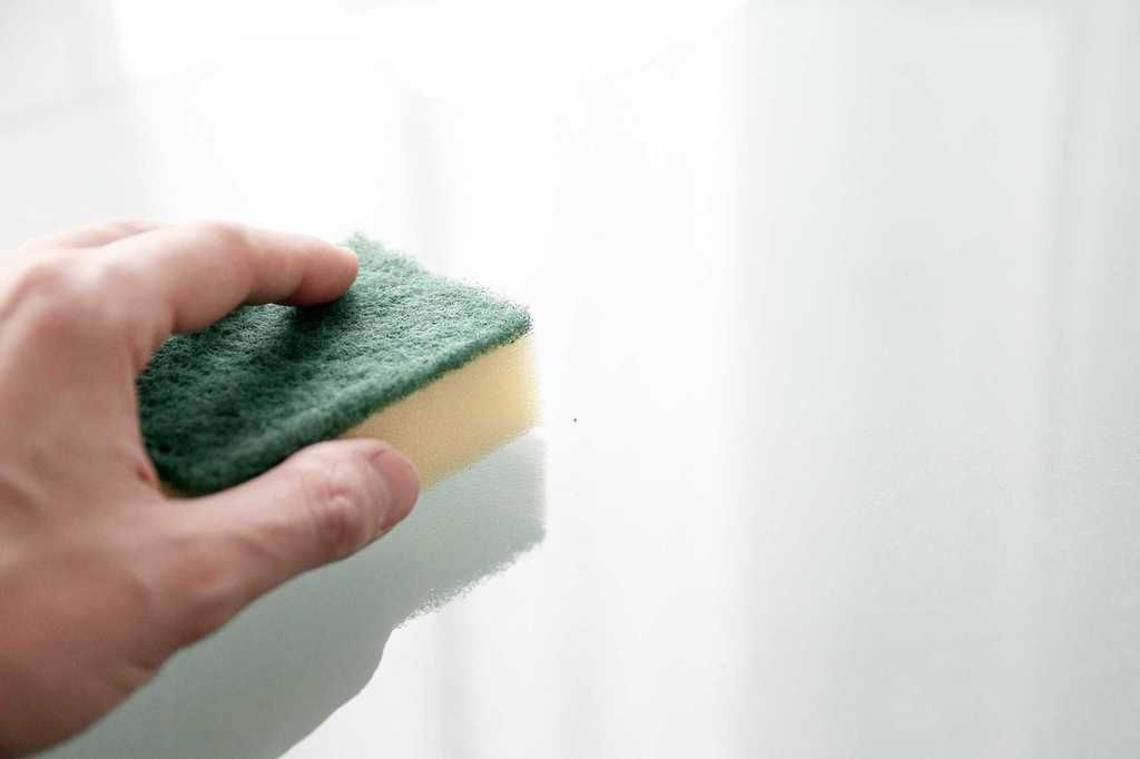 Errand Services and cleaning service sponge picture