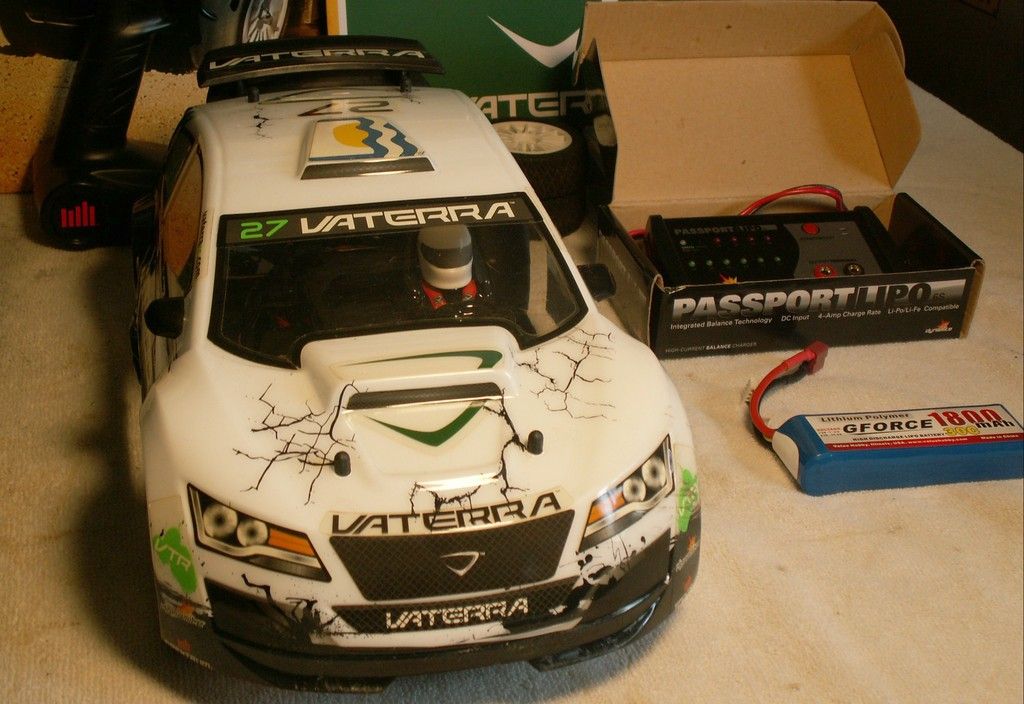 vaterra rally car